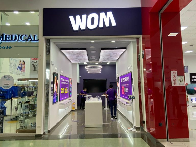 Clientes de Wom a punto de quedar sin servicio: En diciembre gobierno quitaría concesión si no cumple compromisos