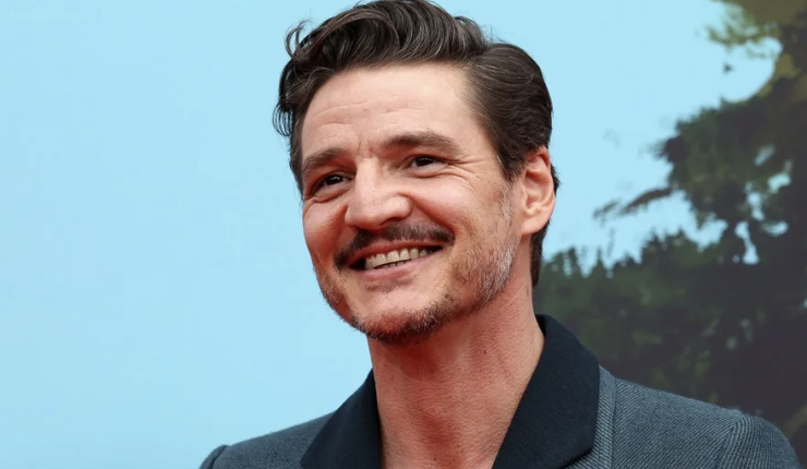 “La sentí conmigo”: Pedro Pascal se emociona al recordar importante hito justo en el aniversario de la muerte de su madre
