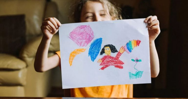 CONCURSO. DIBUJADOS: crea la mascota de FMDOS y participa por increíbles premios para el Día del Niño