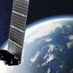 Chile está a un paso de habilitar la conexión móvil satelital: así funcionará la alianza de Entel y Starlink