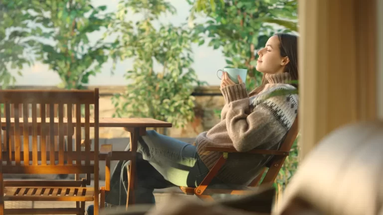 Los 4 errores comunes que bloquean la energía de tu hogar, según experta en Feng Shui
