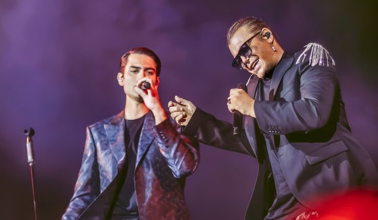 Matteo Bocelli lanza nueva versión del clásico “Mi historia entre tus dedos” junto a Gianluca Grignani