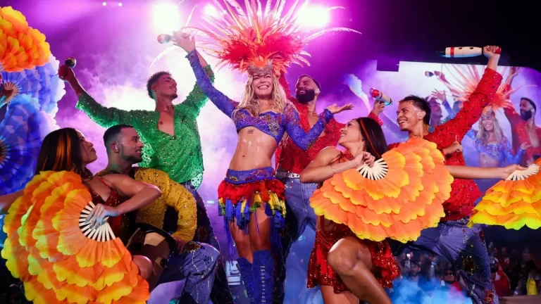 Karol G anuncia nueva gira mundial «Tropicoqueta»: fechas, lugares, venta de entradas y todo lo que se sabe