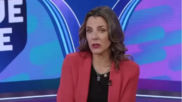 «Lo que me hizo a mí es una ordinariez» y «Flaite»: Julia Vial arremete contra famosa animadora de la TV chilena