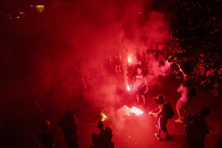 Gobierno de Francia presentará una ley contra la violencia tras incidentes del triunfo de PSG