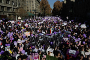 BTS, las Armys y el auge de las culturas de Japón y Corea del Sur en Chile: Así se construyó un fenómeno que trasciende la música
