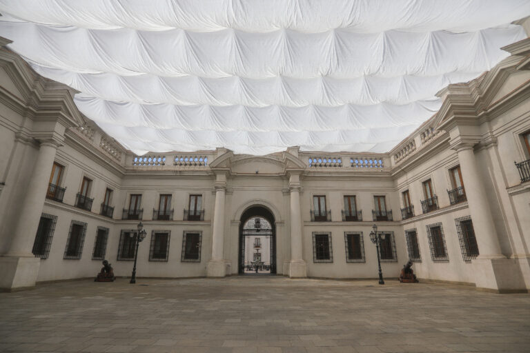 Gobierno abrirá cruce histórico de La Moneda por el bicentenario de la Presidencia: Revisa fechas y requisitos