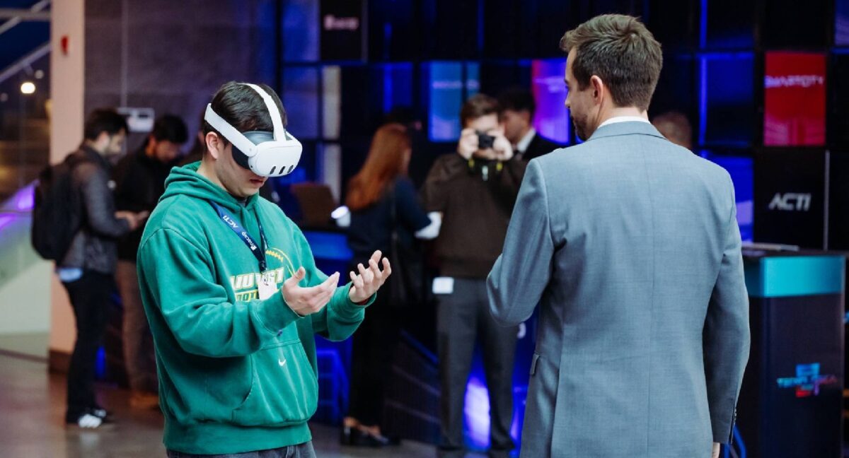 IA y descentralización: Cumbre sobre talento y tecnología se expande a regiones por primera vez