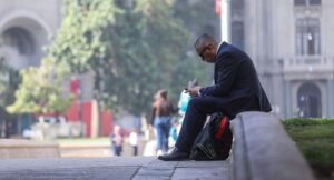 Tres de cada cuatro profesionales tienen dificultades para conciliar trabajo y familia: la principal razón es no lograr desconectarse