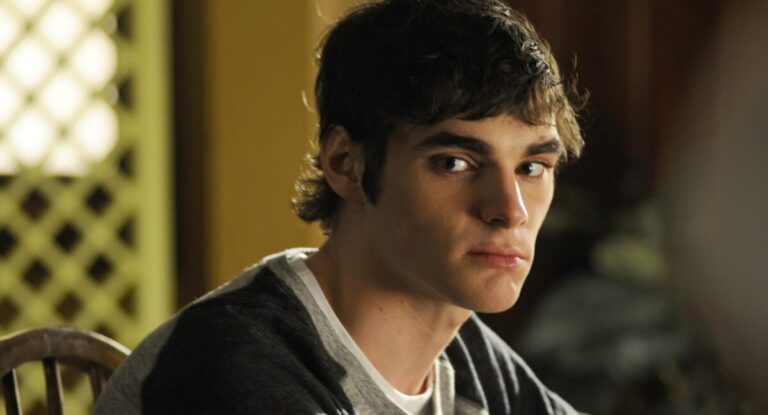 A los 34 años falleció el actor RJ Mitte, conocido por su papel en la aclamada serie Breaking Bad